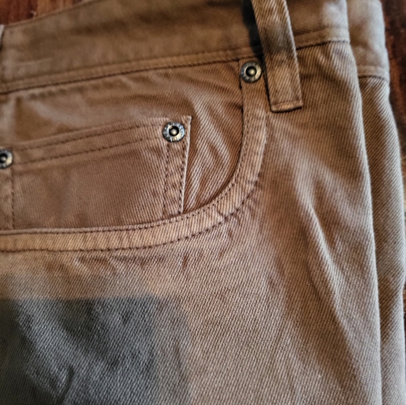 ORVIS PANTS LIKE NEW CONDITION 2 PAIR MEN'S SZ 42X43 - Picture 5 of 9
